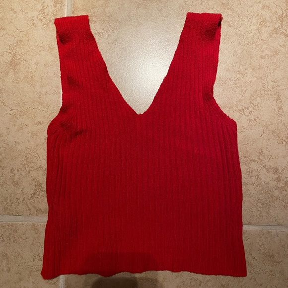 Brandy Melville Tops - Brandy Melville knit tank